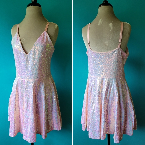 SOLD Blackmilk Sparkle Sparkle Blush Sequin Dress - Picture 2 of 5
